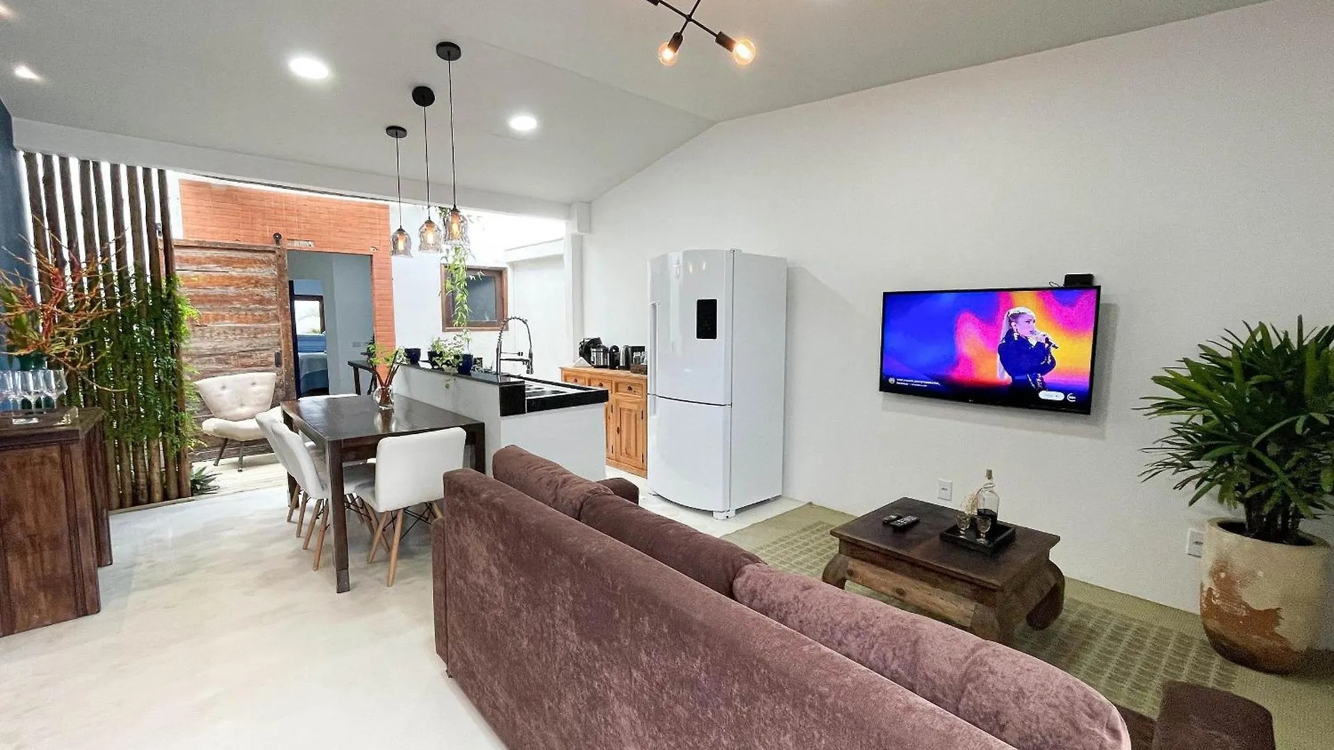 בית נופש פורטו סגורו Casa Com 2 Quartos Em Condominio Tranquilo, Suite Com Cama King, Ar-Condicionado, Wi-Fi Rapido, Cozinha Equipada E Garagem Privativa