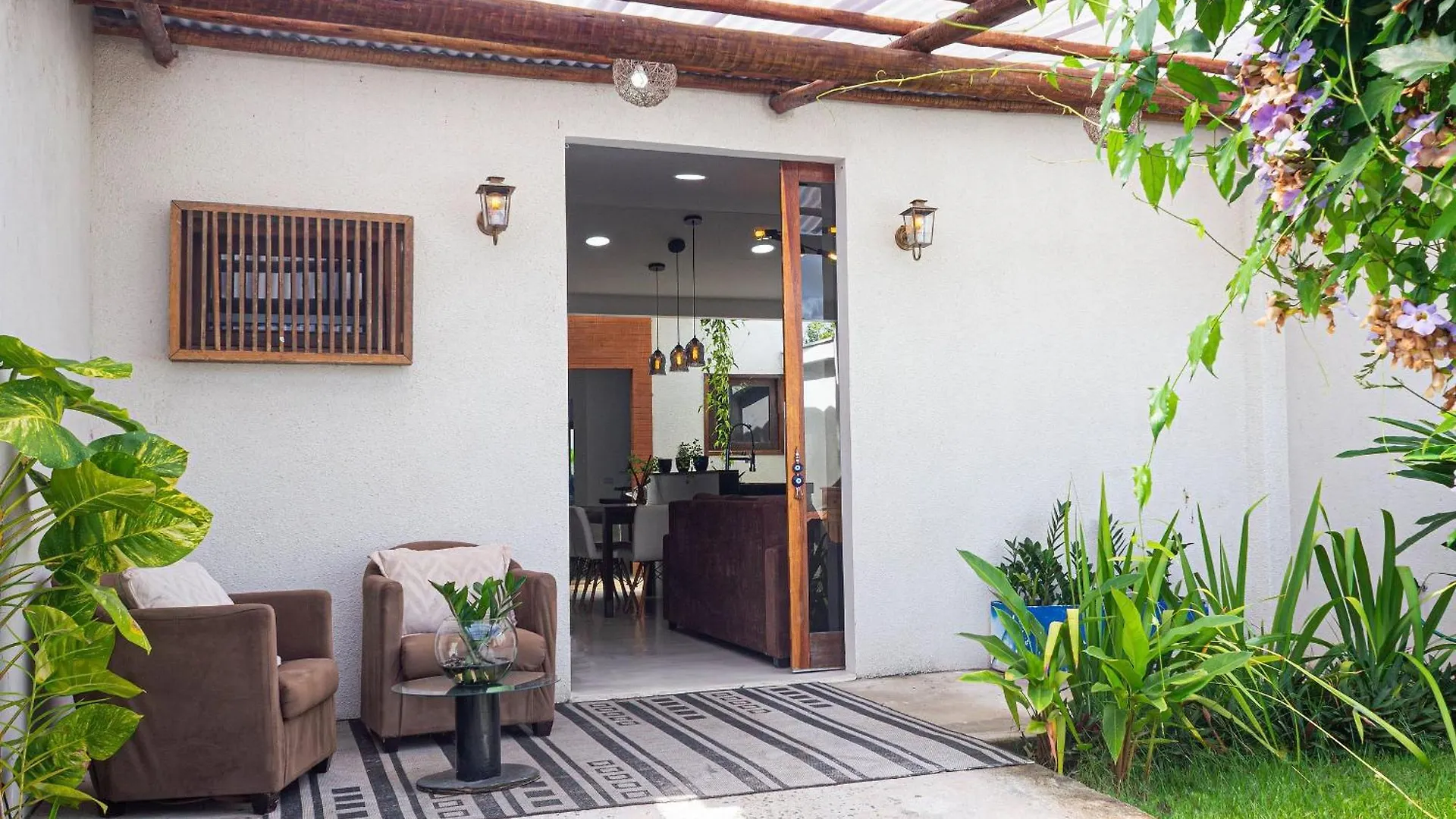 פורטו סגורו Casa Com 2 Quartos Em Condominio Tranquilo, Suite Com Cama King, Ar-Condicionado, Wi-Fi Rapido, Cozinha Equipada E Garagem Privativa פורטו סגורו