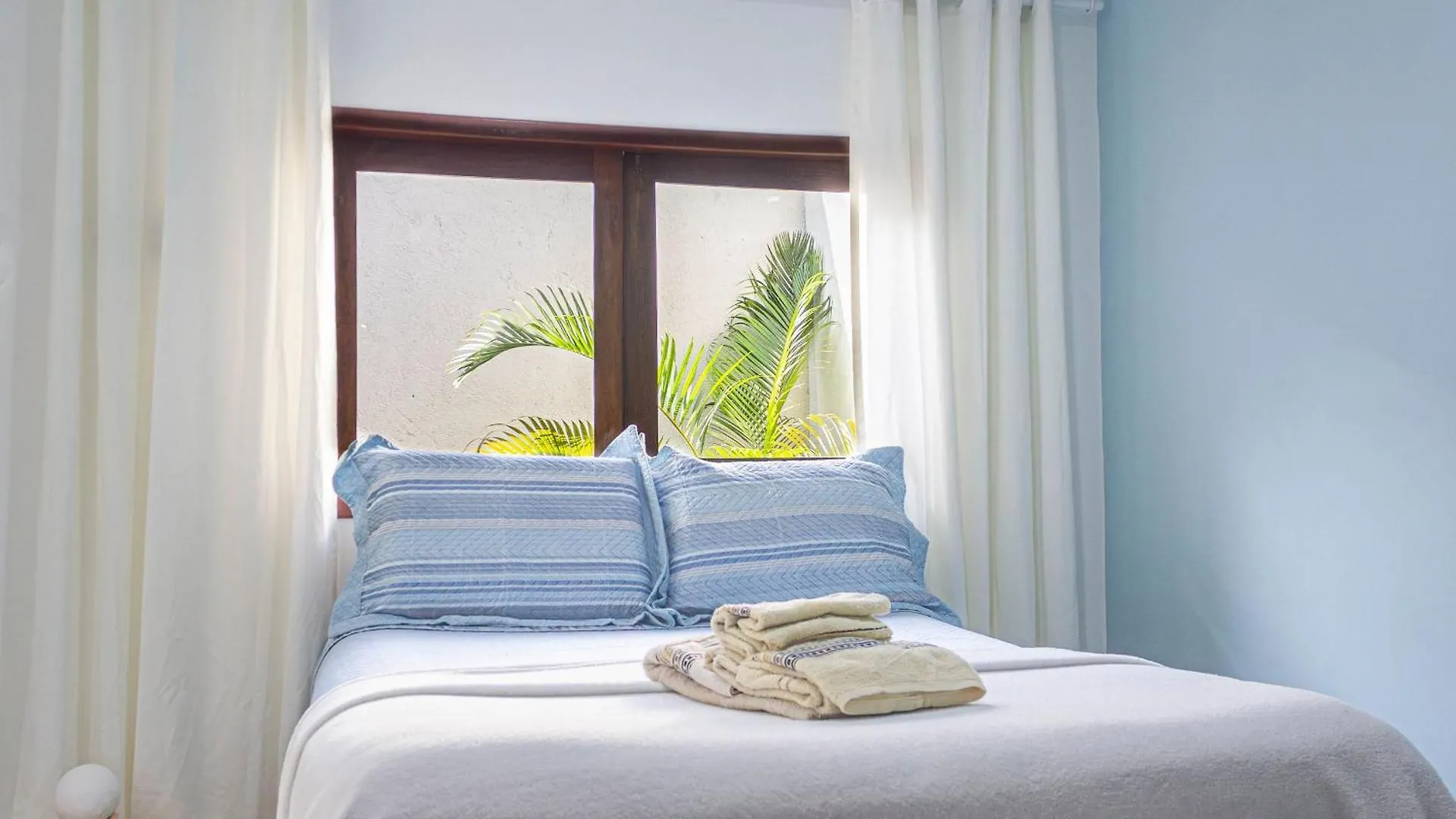 פורטו סגורו Casa Com 2 Quartos Em Condominio Tranquilo, Suite Com Cama King, Ar-Condicionado, Wi-Fi Rapido, Cozinha Equipada E Garagem Privativa ברזיל